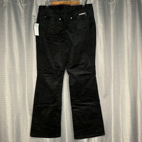ANNE KLEIN BLACK VELVET LIKE SWING TIME PANTS Size 12 NWT - Picture 3 of 11